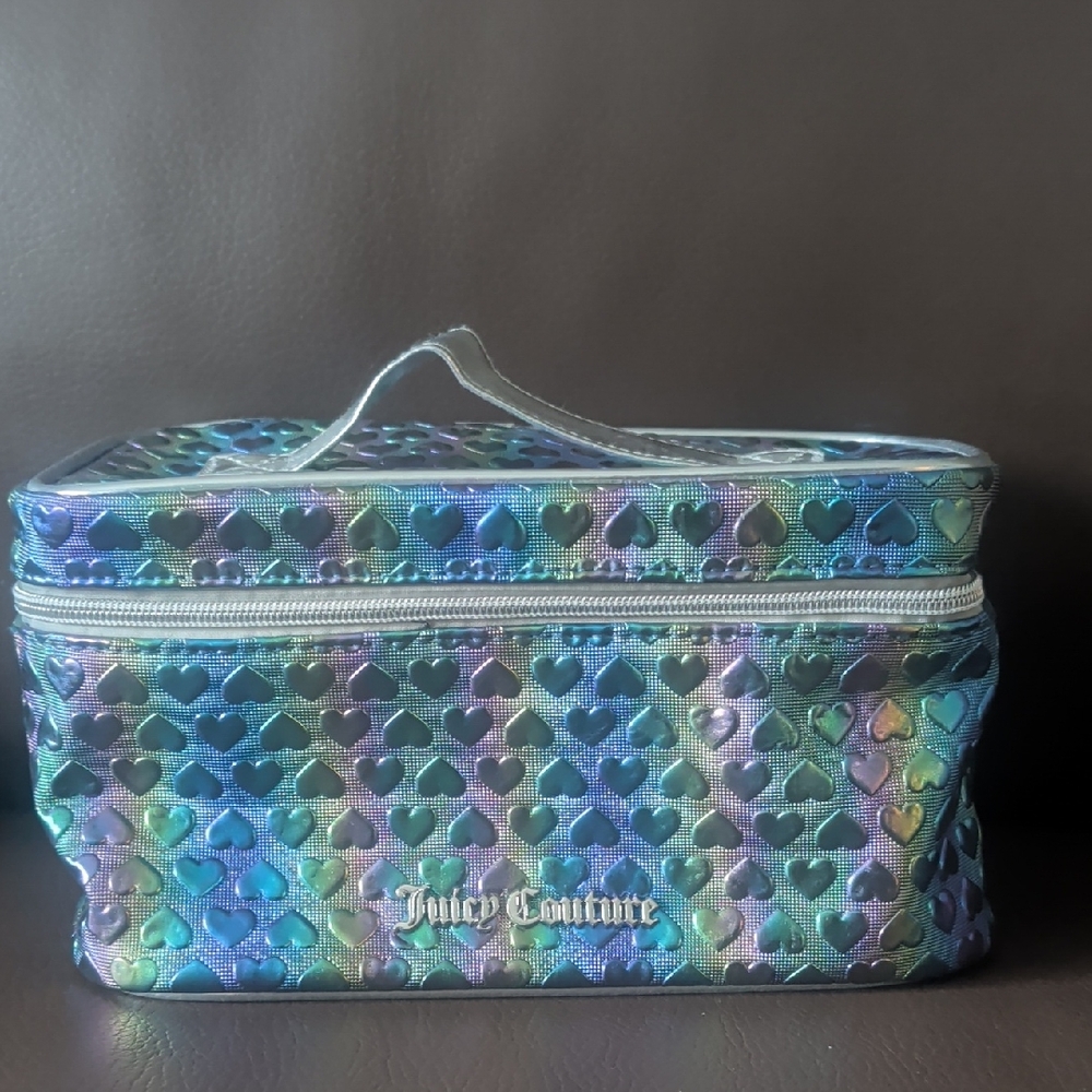 Juicy Couture Iridescent Heart Train Case in Blue-Green-Purple